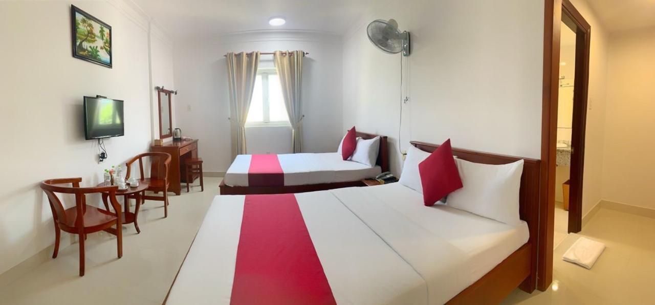 Dong Do Hotel Thành Pho Ho Chí Minh Esterno foto